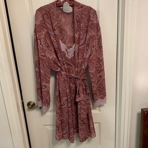 Ladies Nighty and Robe set